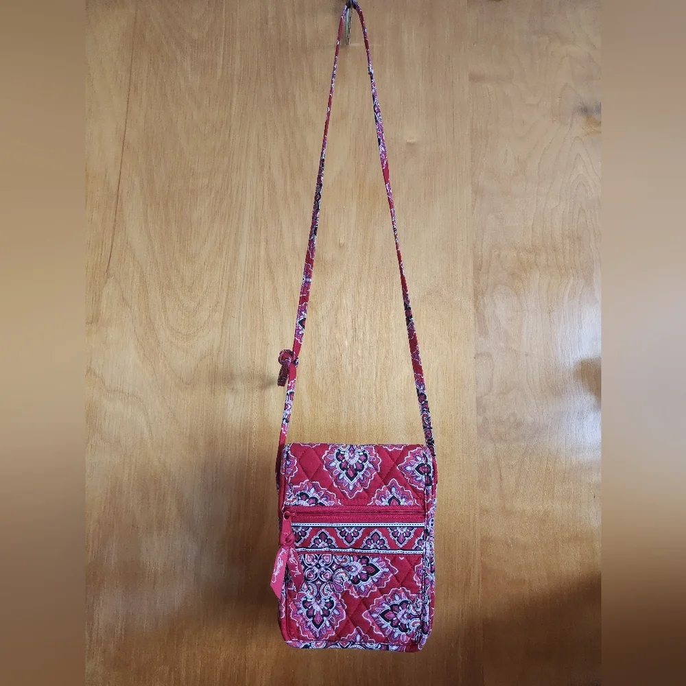 Vera Bradley.Crossbody Bag